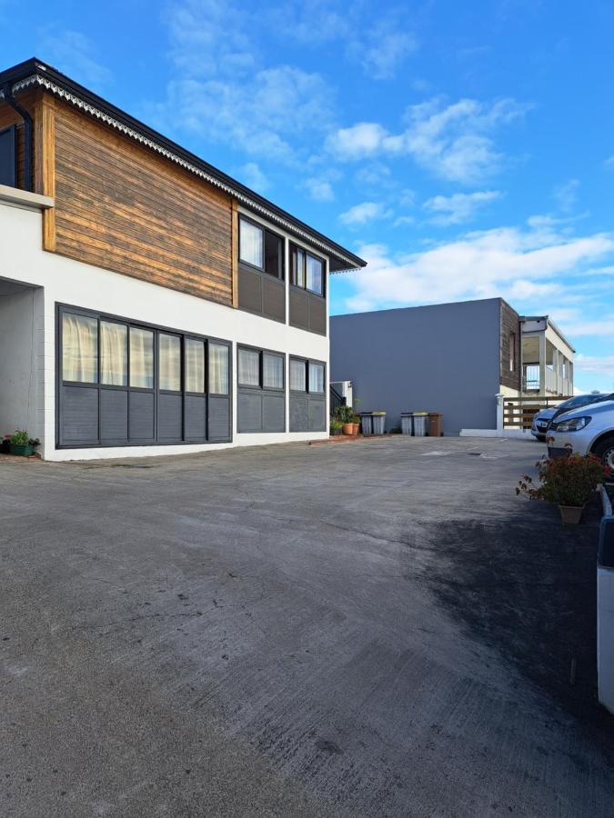 Appart A La Res Andy Accueillant 1 A 5 Pers Arrive Autonome , 2 Places De Parking Dans La Cour Devant La Maison Apartment Saint-Denis Ngoại thất bức ảnh