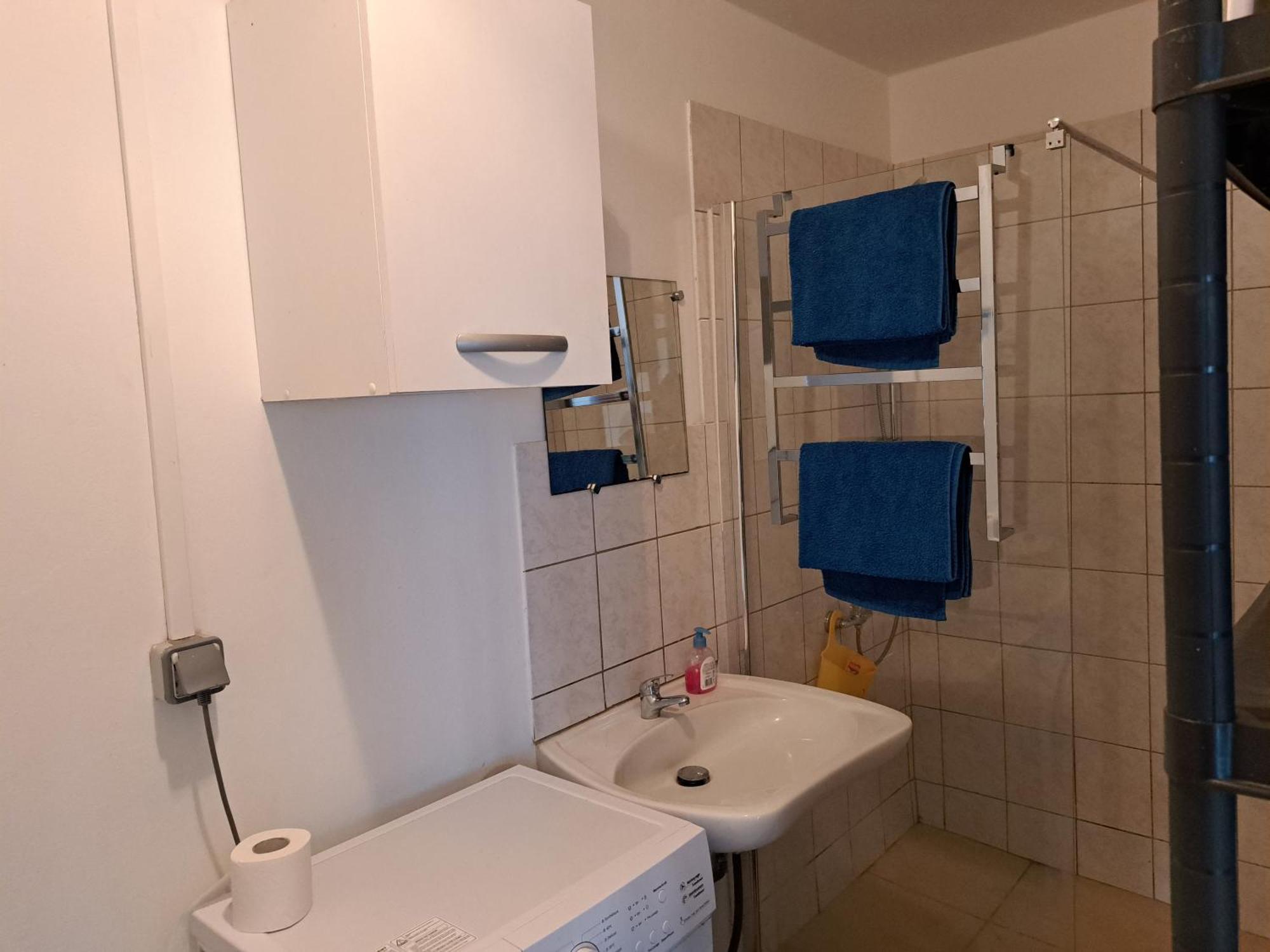 Appart A La Res Andy Accueillant 1 A 5 Pers Arrive Autonome , 2 Places De Parking Dans La Cour Devant La Maison Apartment Saint-Denis Ngoại thất bức ảnh