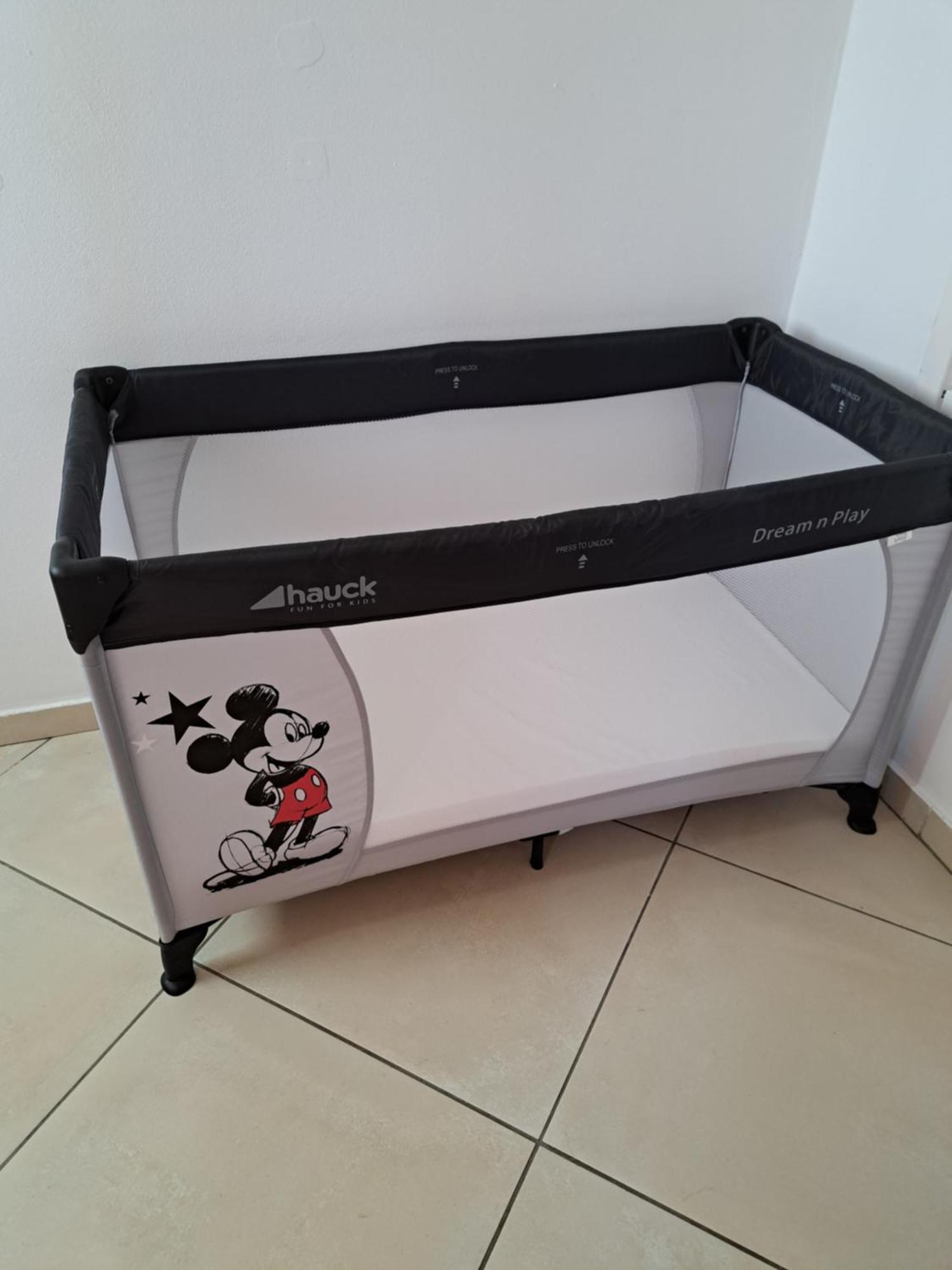Appart A La Res Andy Accueillant 1 A 5 Pers Arrive Autonome , 2 Places De Parking Dans La Cour Devant La Maison Apartment Saint-Denis Ngoại thất bức ảnh